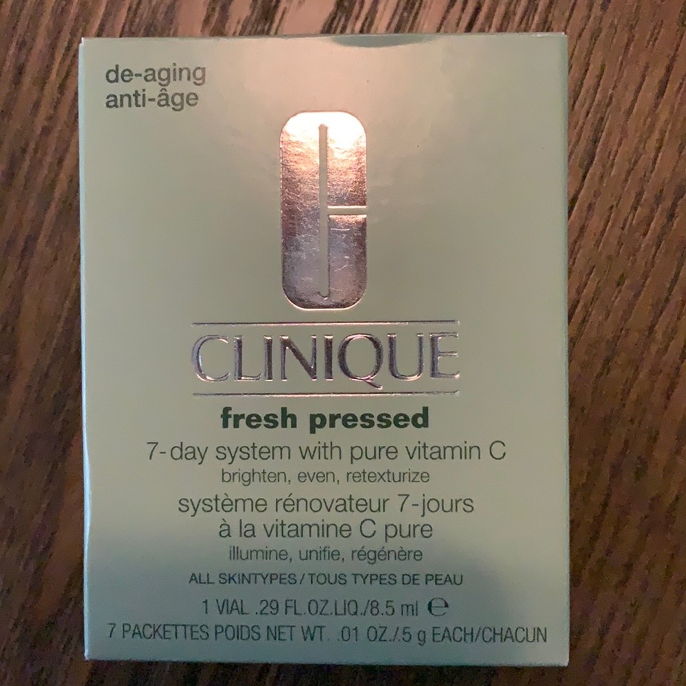 Clinique fresh pressed 7 day system with vitamin c